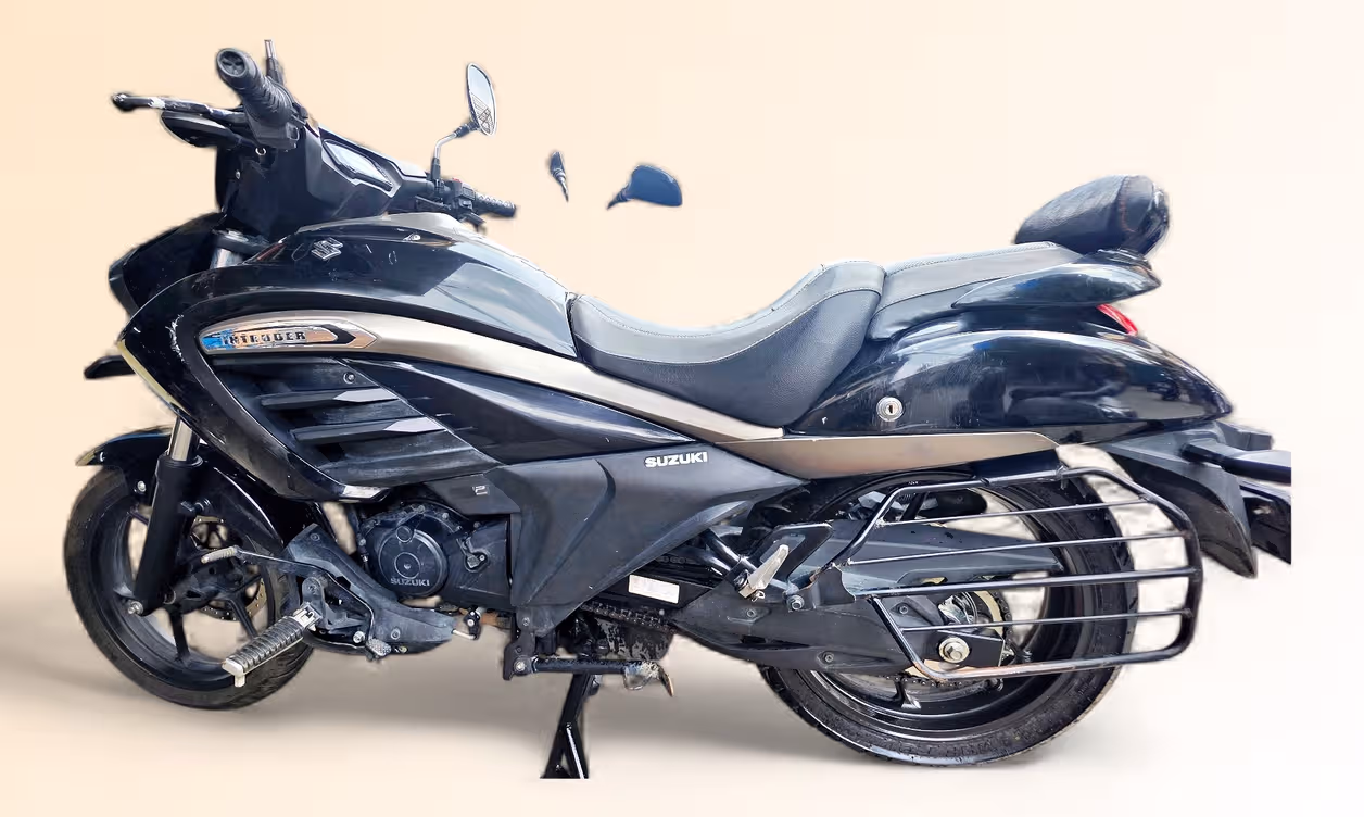 Suzuki Intruder SP 150 FI