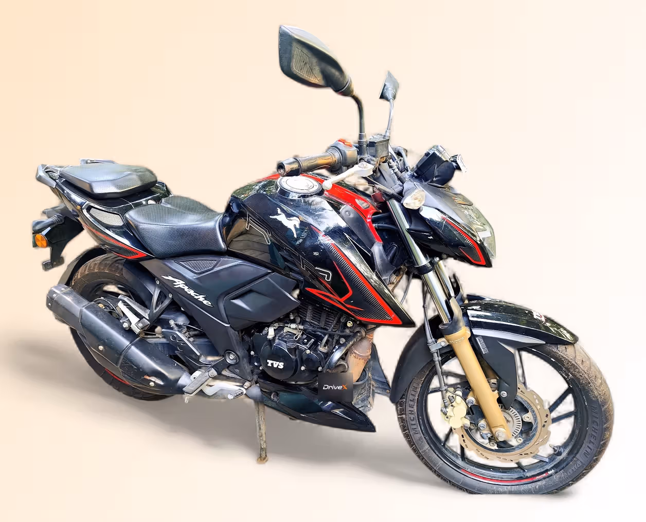 TVS Apache RTR 200 4V