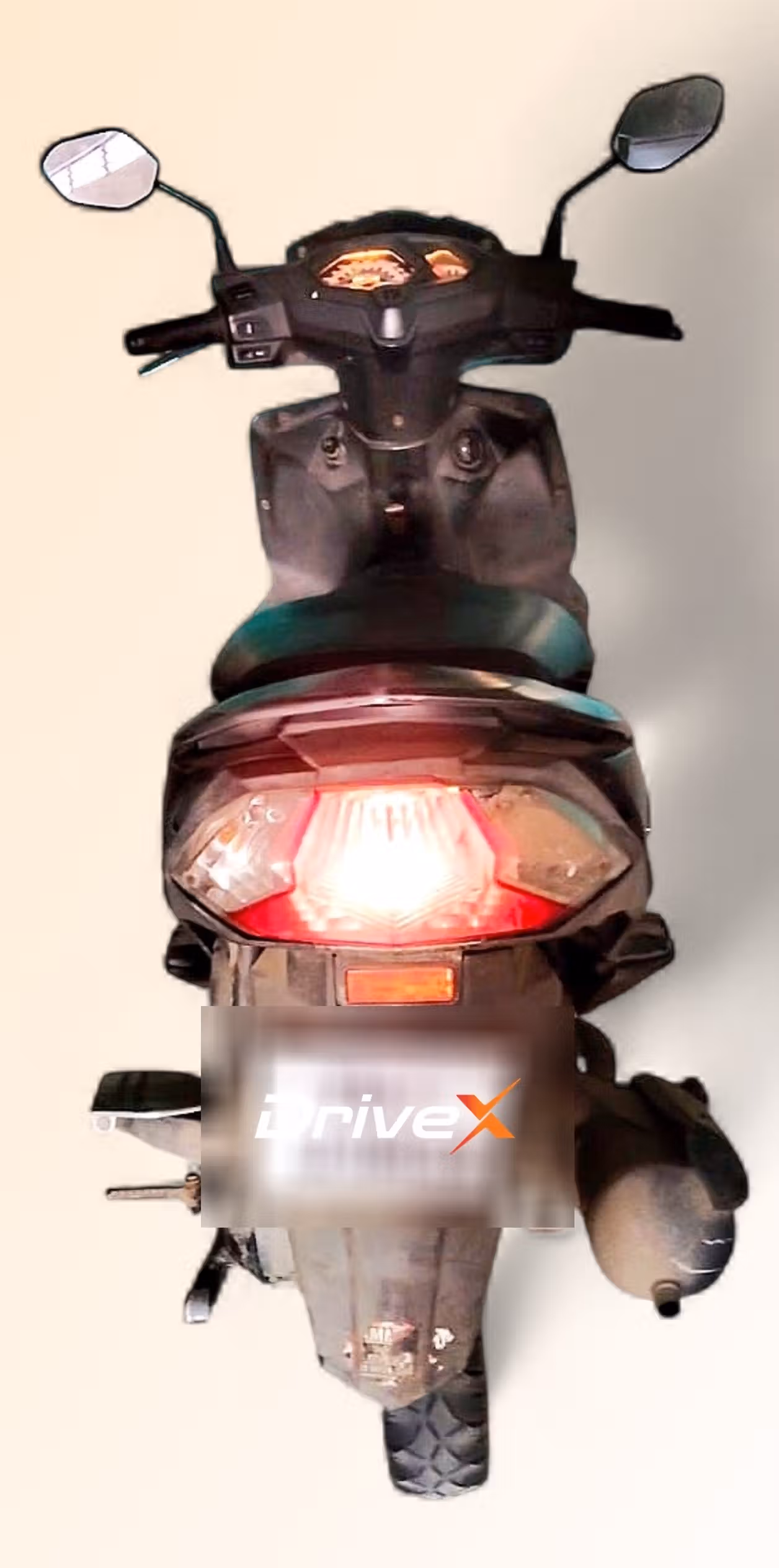 Honda DIO 125 DLX