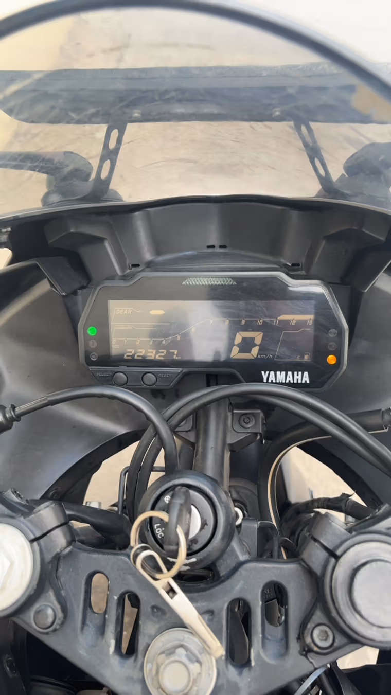 Yamaha YZF R15 S