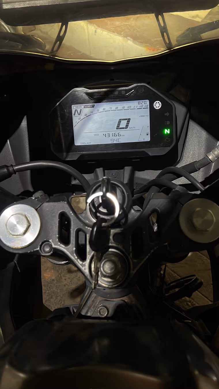 Yamaha YZF R15