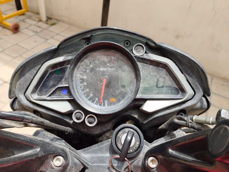 Bajaj Pulsar NS 200