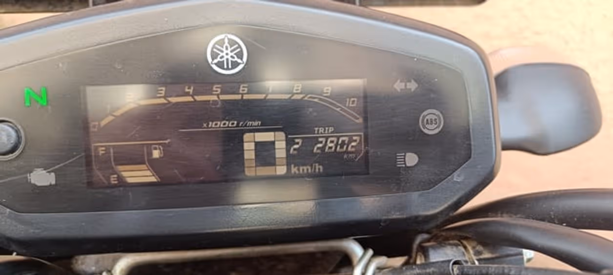 Yamaha FZS