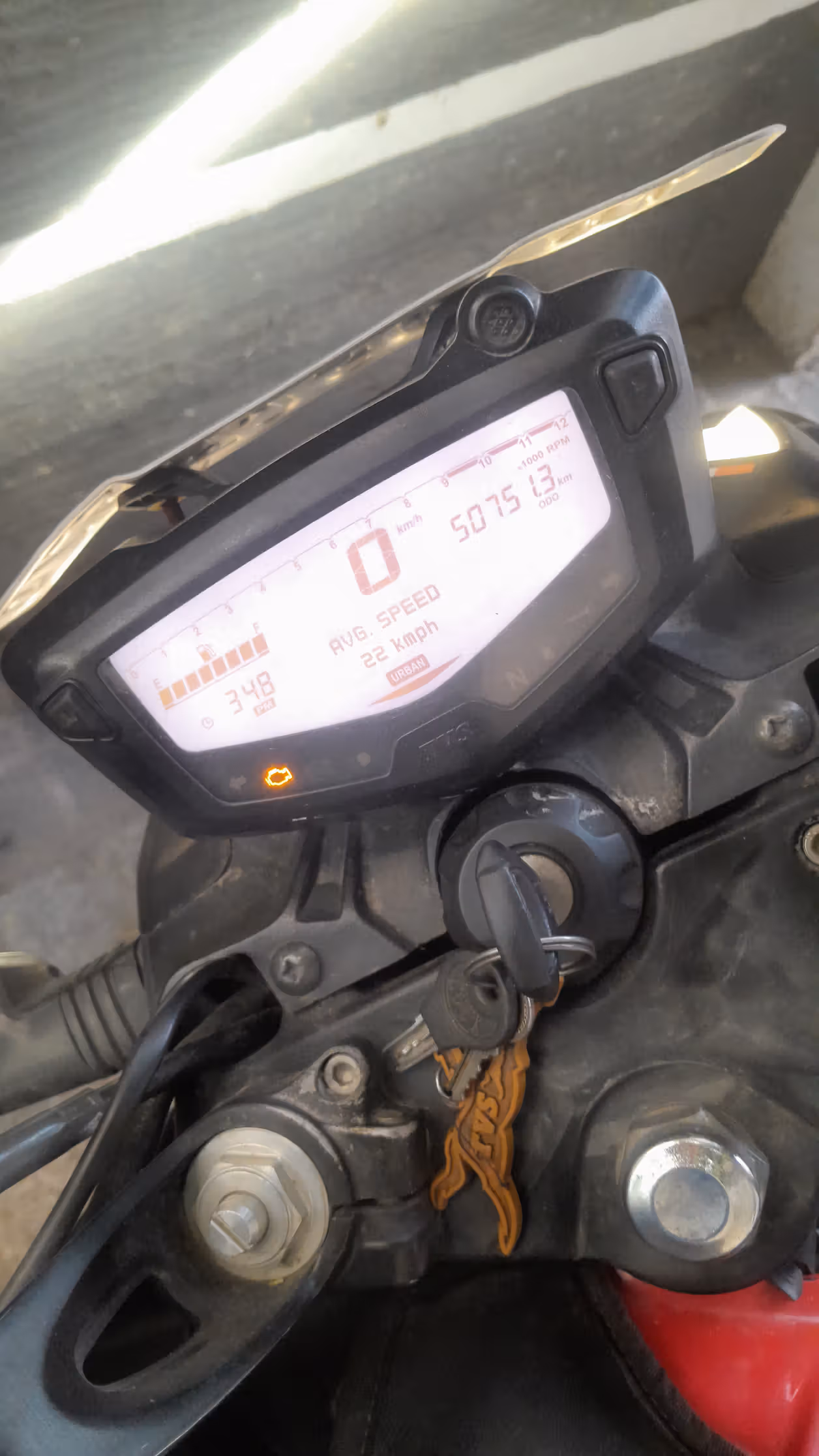 TVS Apache RTR 200 4V