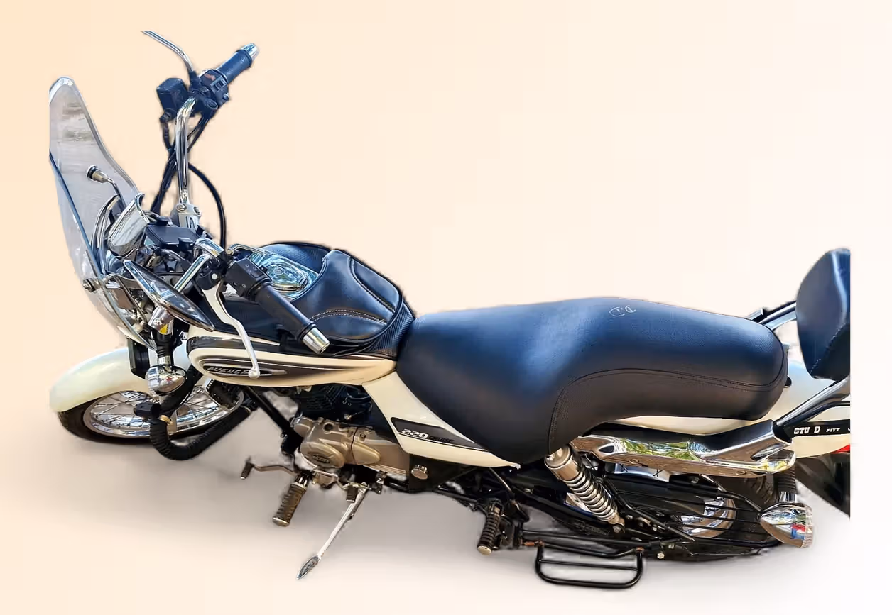 Bajaj Avenger Cruise 220 ABS