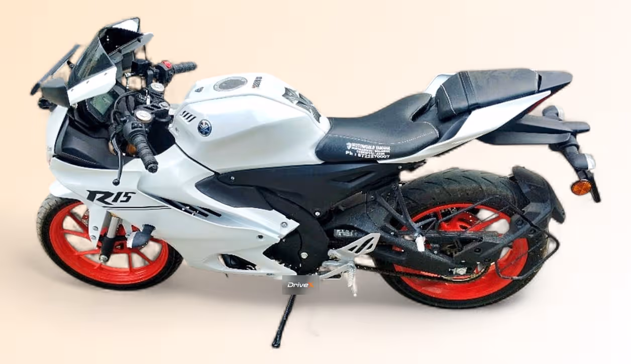 Yamaha YZF R15