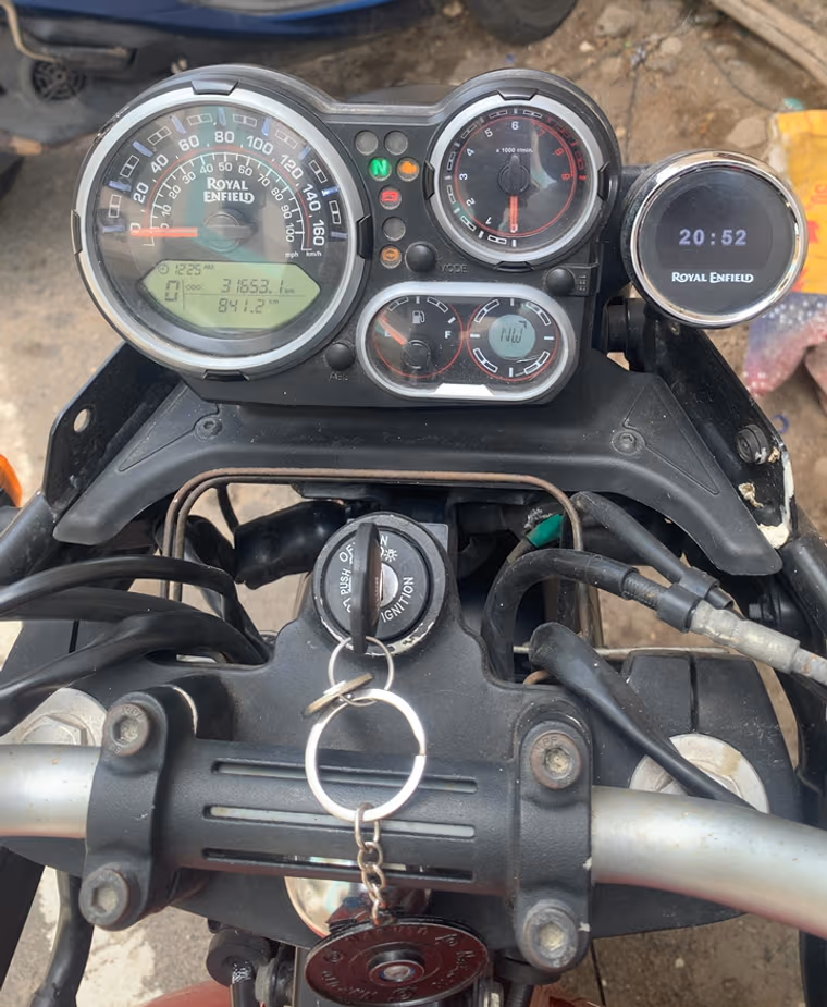 Royal Enfield Himalayan 410 FI ABS