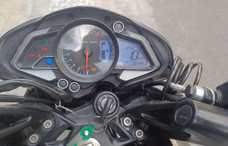 Bajaj Pulsar NS 200