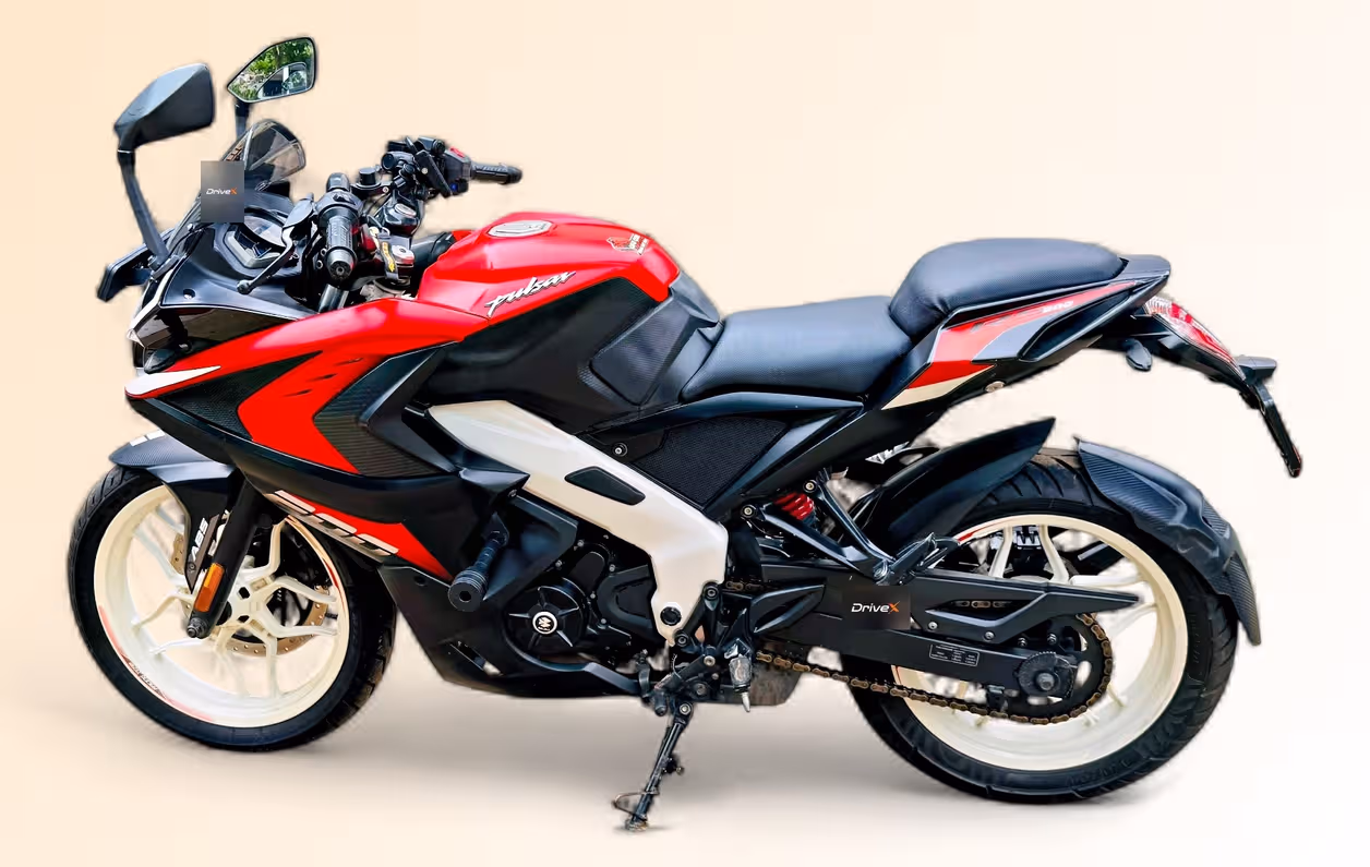 Bajaj Pulsar RS 200