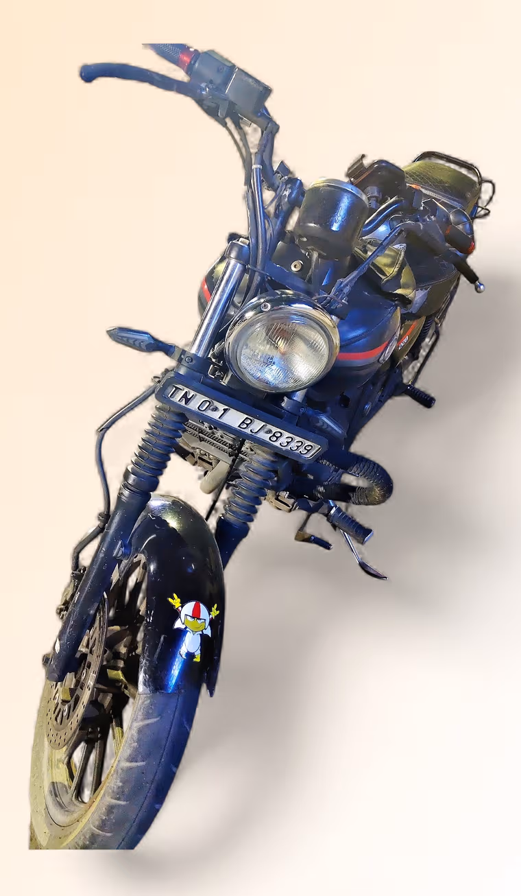 Bajaj Avenger Street 220