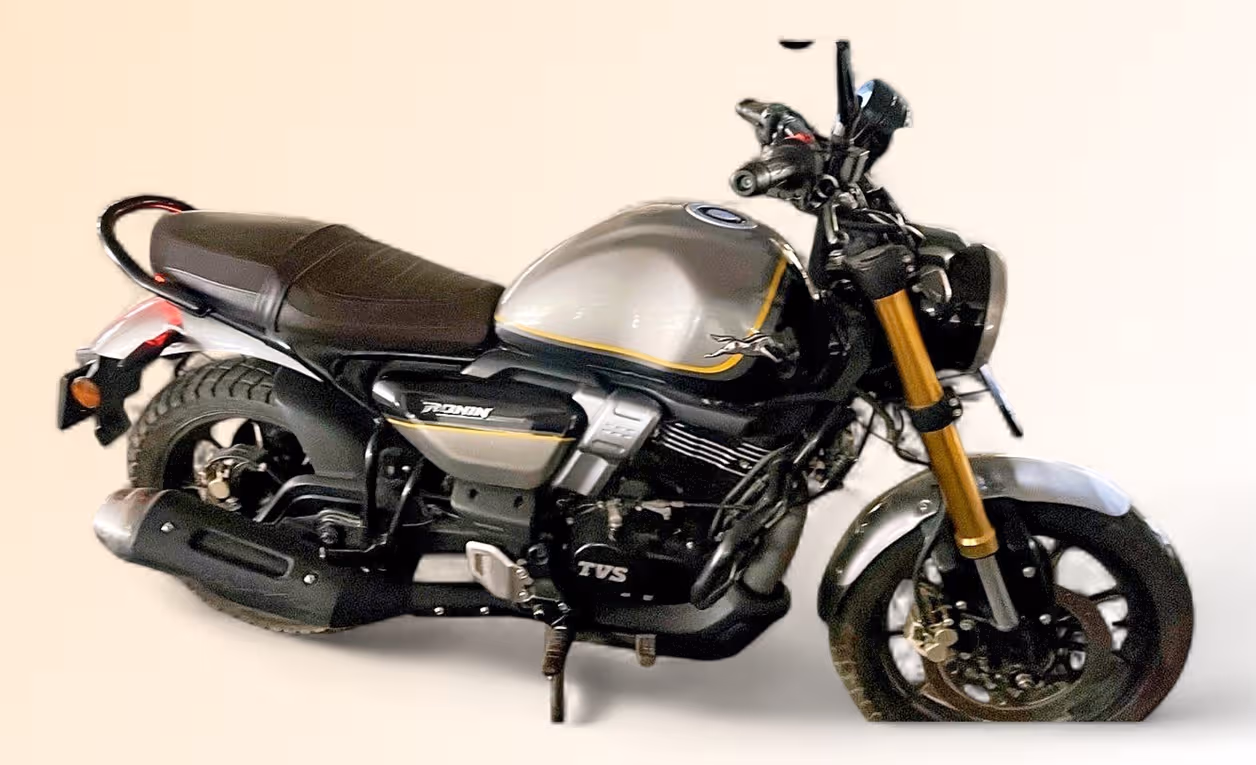 TVS Ronin Top