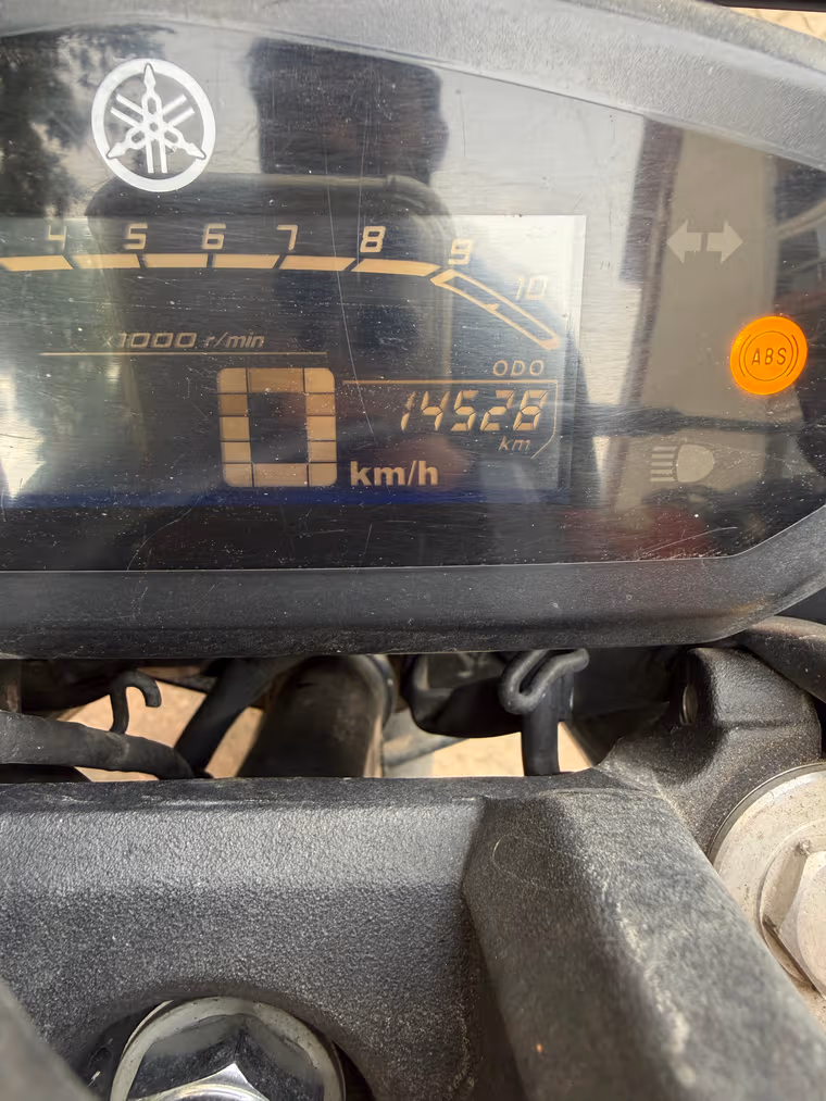 Yamaha FZS
