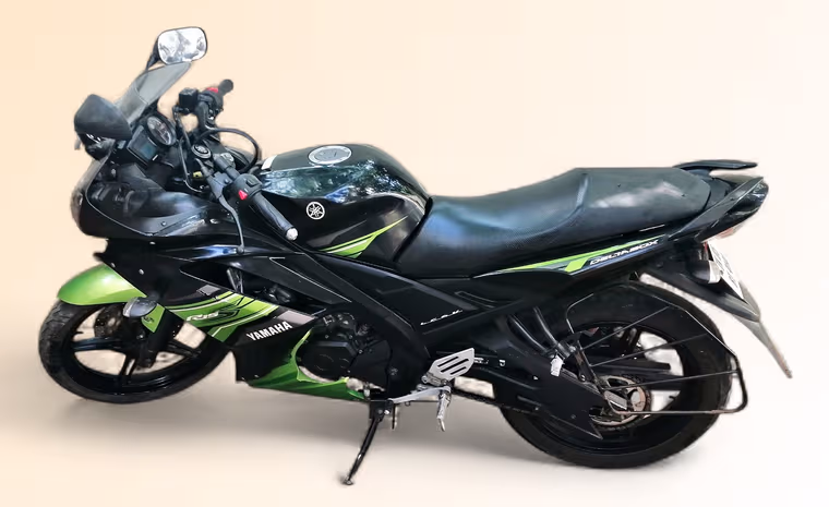 Yamaha YZF R15 S