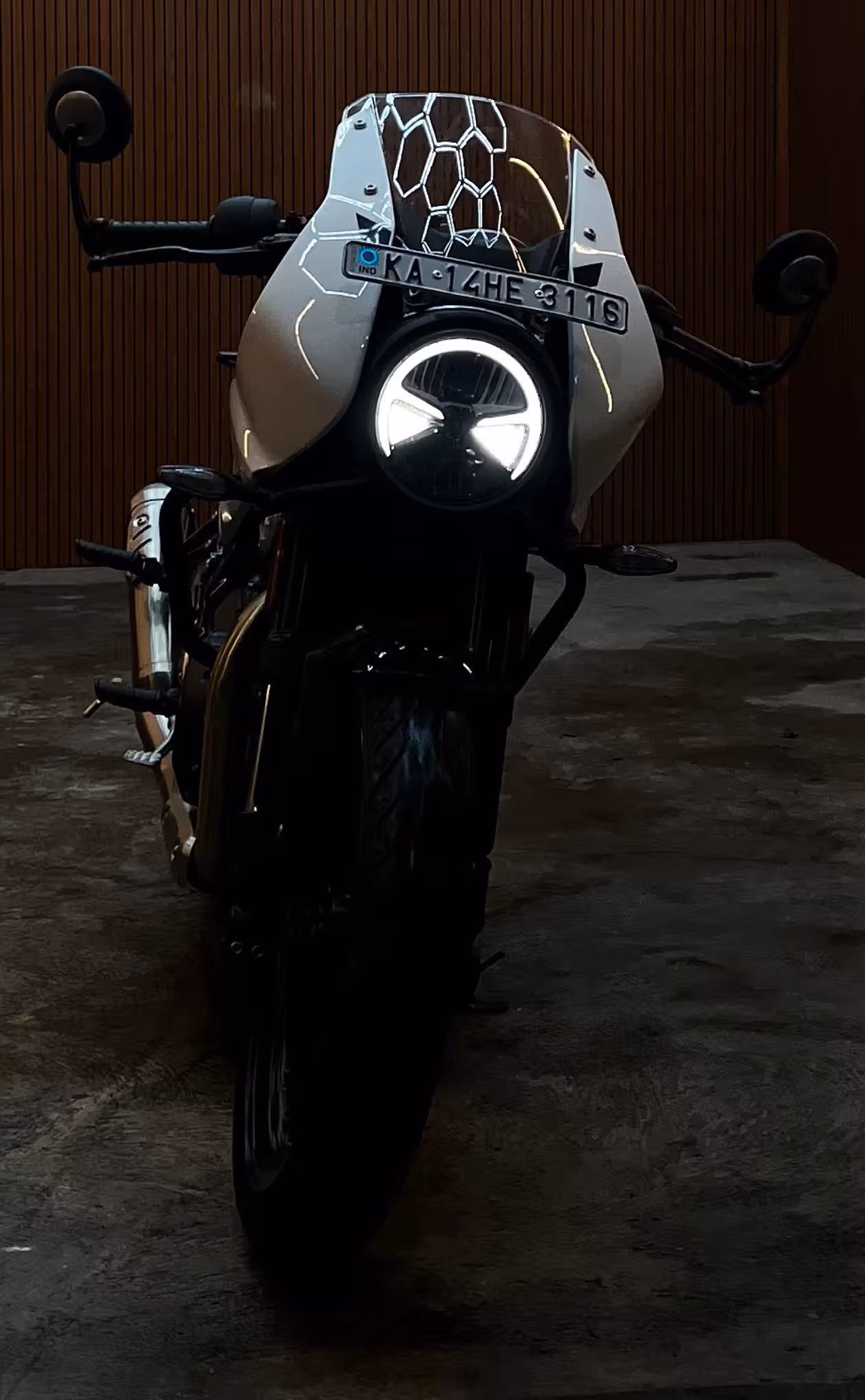 Triumph Thruxton R