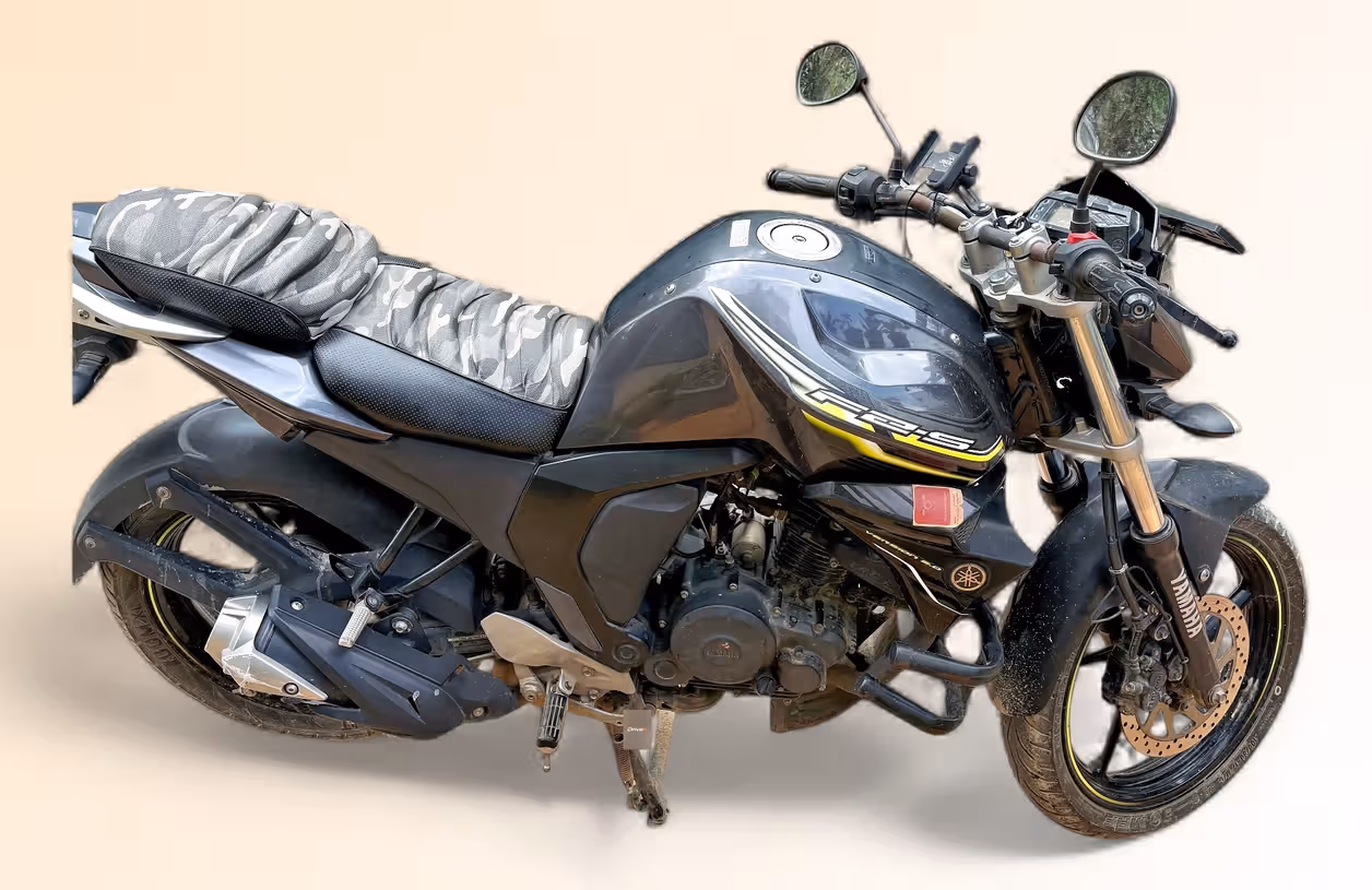 Yamaha FZS