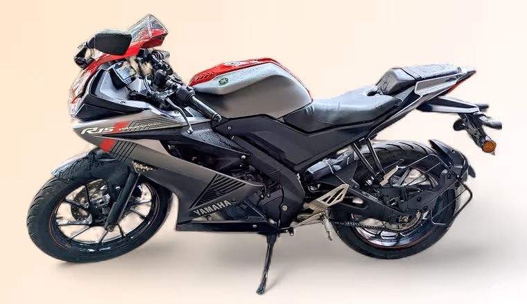 Yamaha YZF R15
