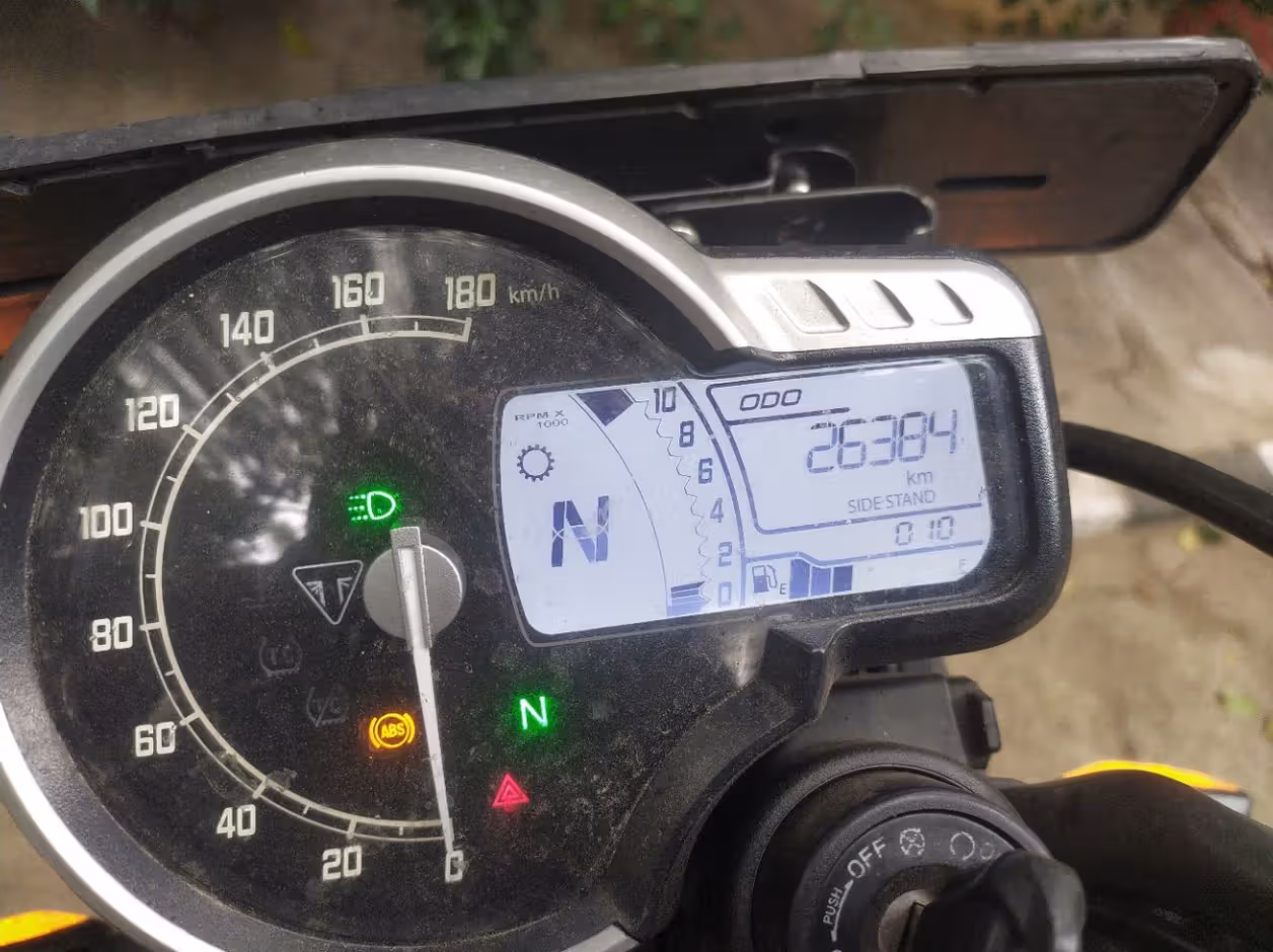 Triumph Speed 400 T4
