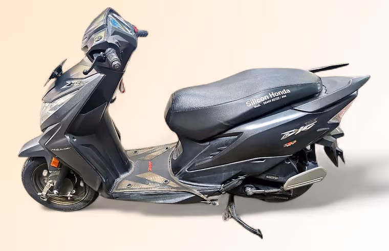 Honda DIO 125 DLX