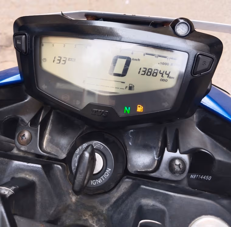 TVS Apache RTR 160 4V FI