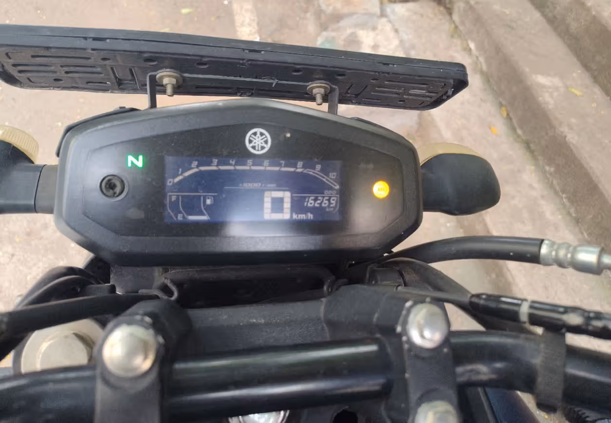 Yamaha FZS