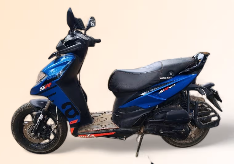 Aprilia SR 160 Carbon