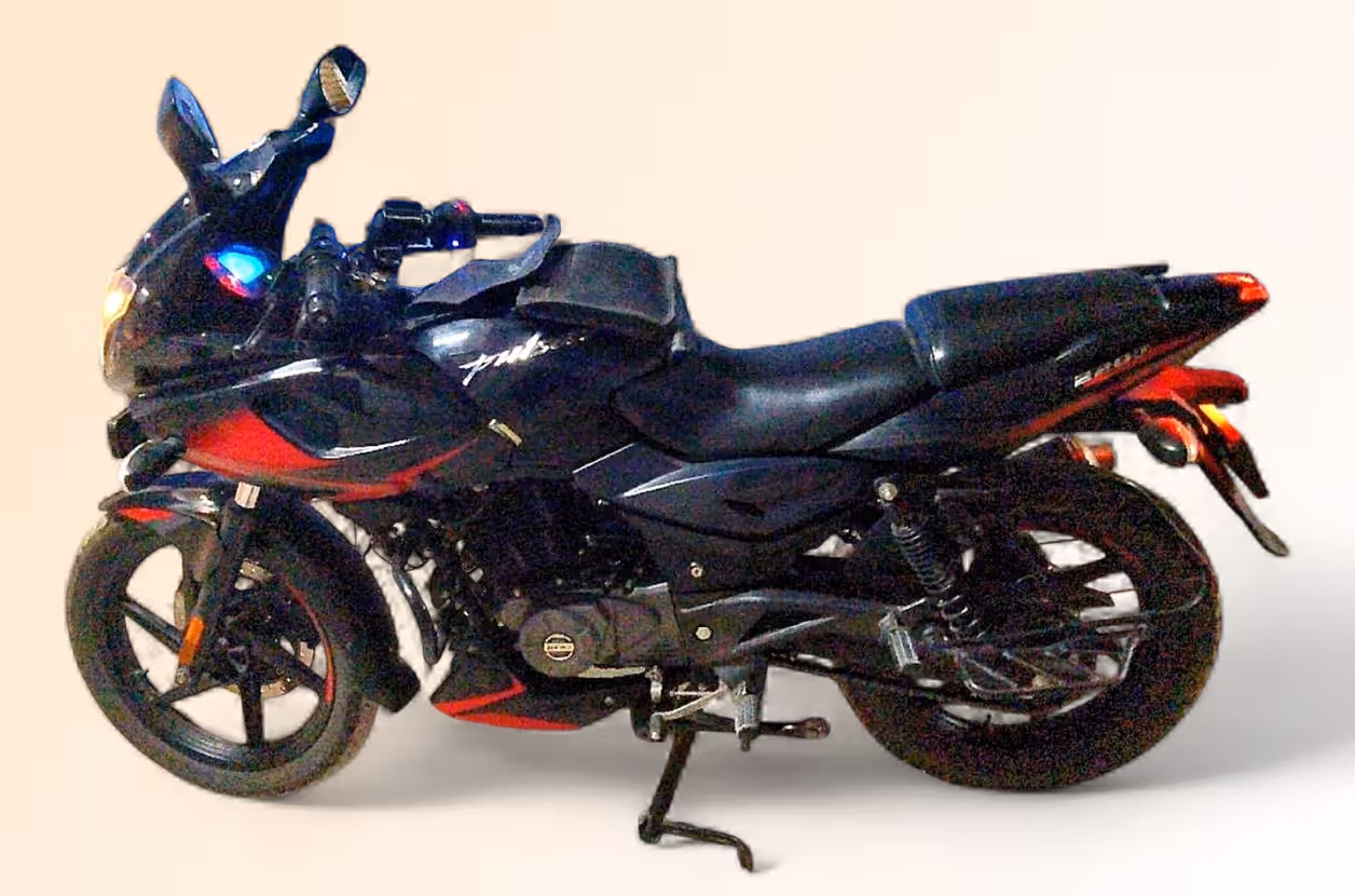 Bajaj Pulsar 220F