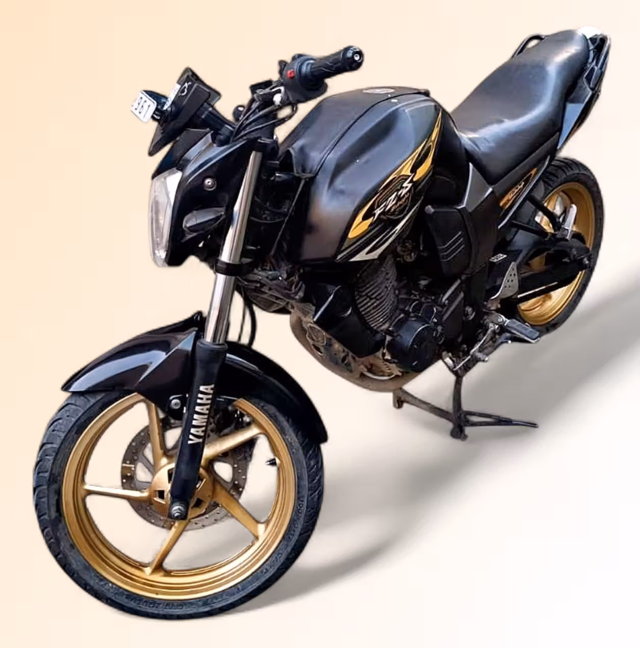 Yamaha FZ Standard