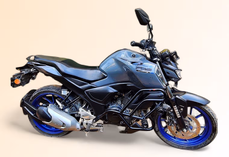 Yamaha FZS
