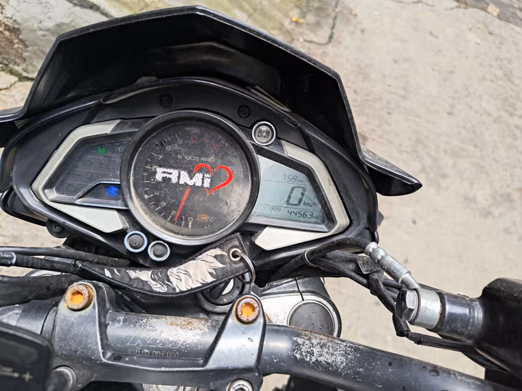 Bajaj Pulsar NS 200 ABS