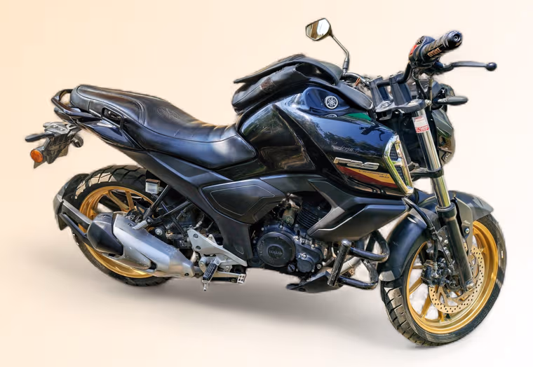 Yamaha FZS