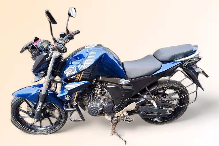 Yamaha FZS
