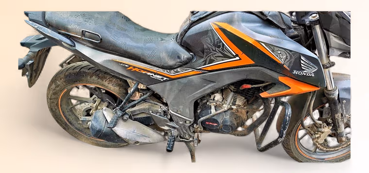 Honda CB Hornet 160R CBS