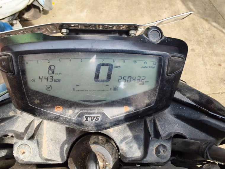 TVS Apache RTR 160 4V FI