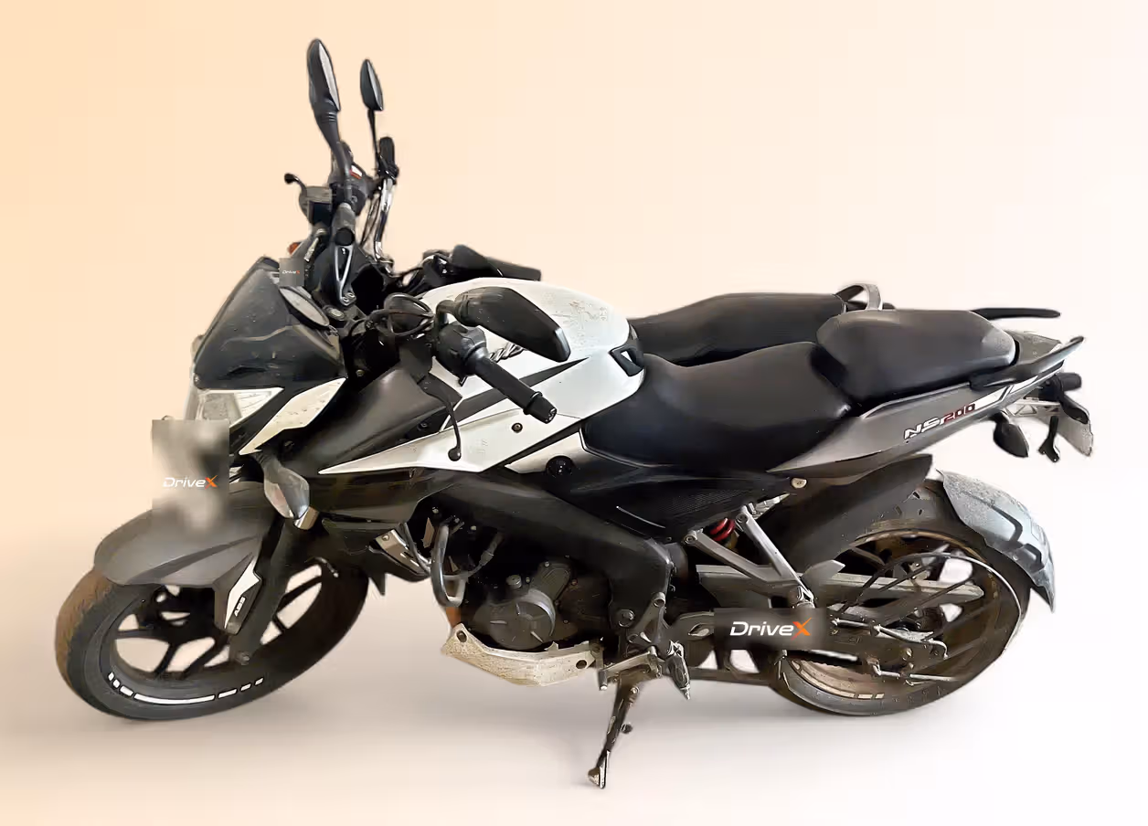 Bajaj Pulsar NS 200
