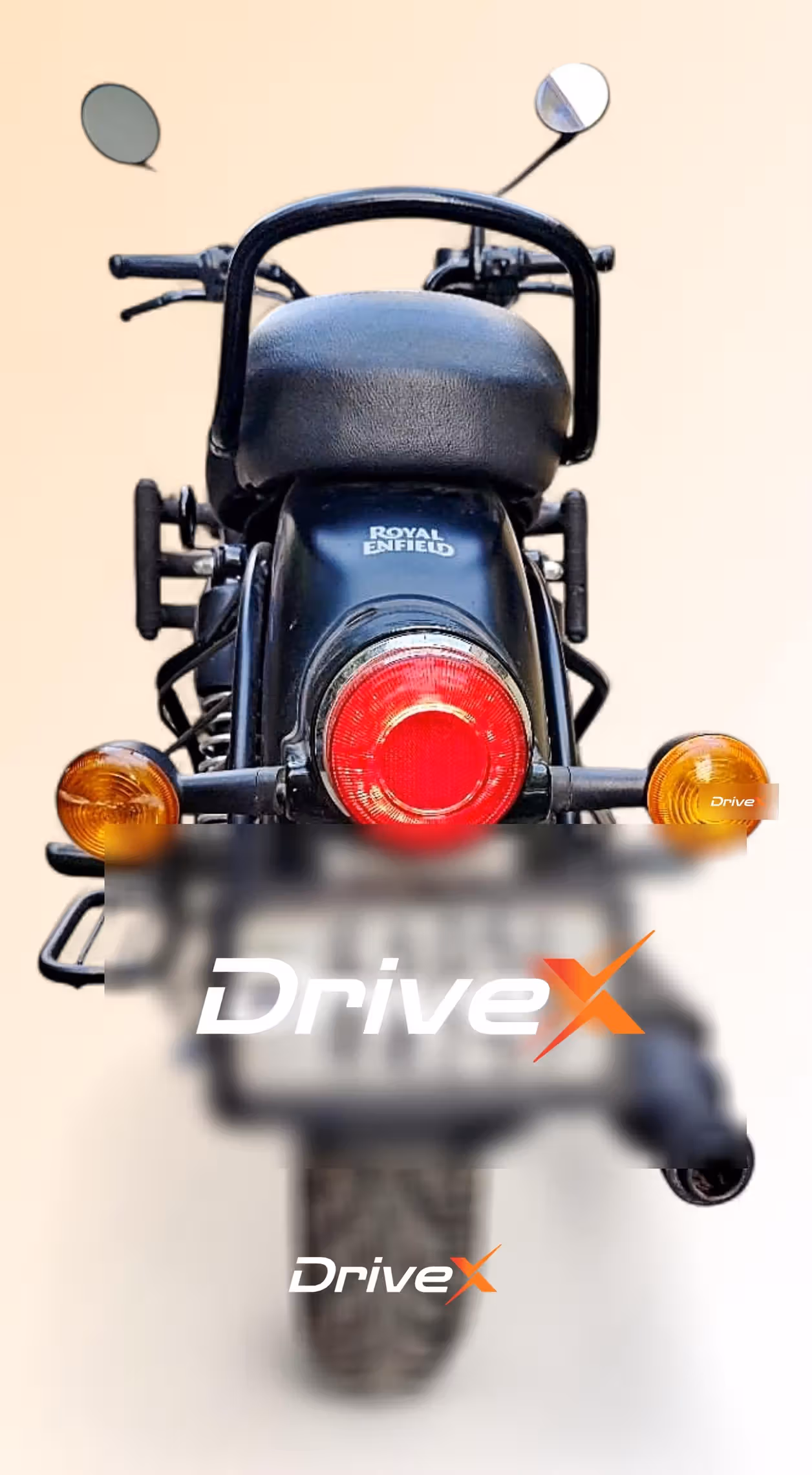 Royal Enfield Classic 350 Classic Dark Dual Channel