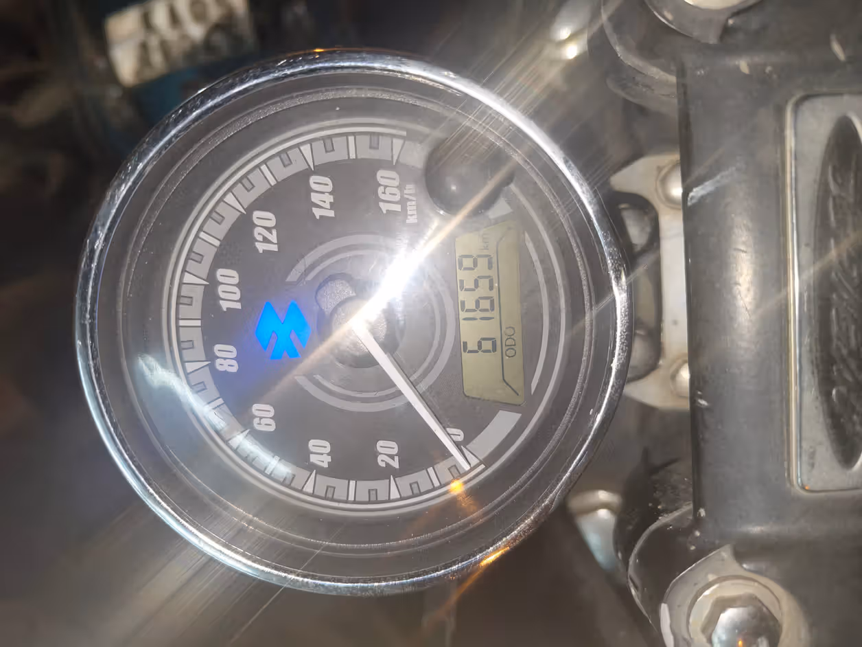 Bajaj Avenger Street 220