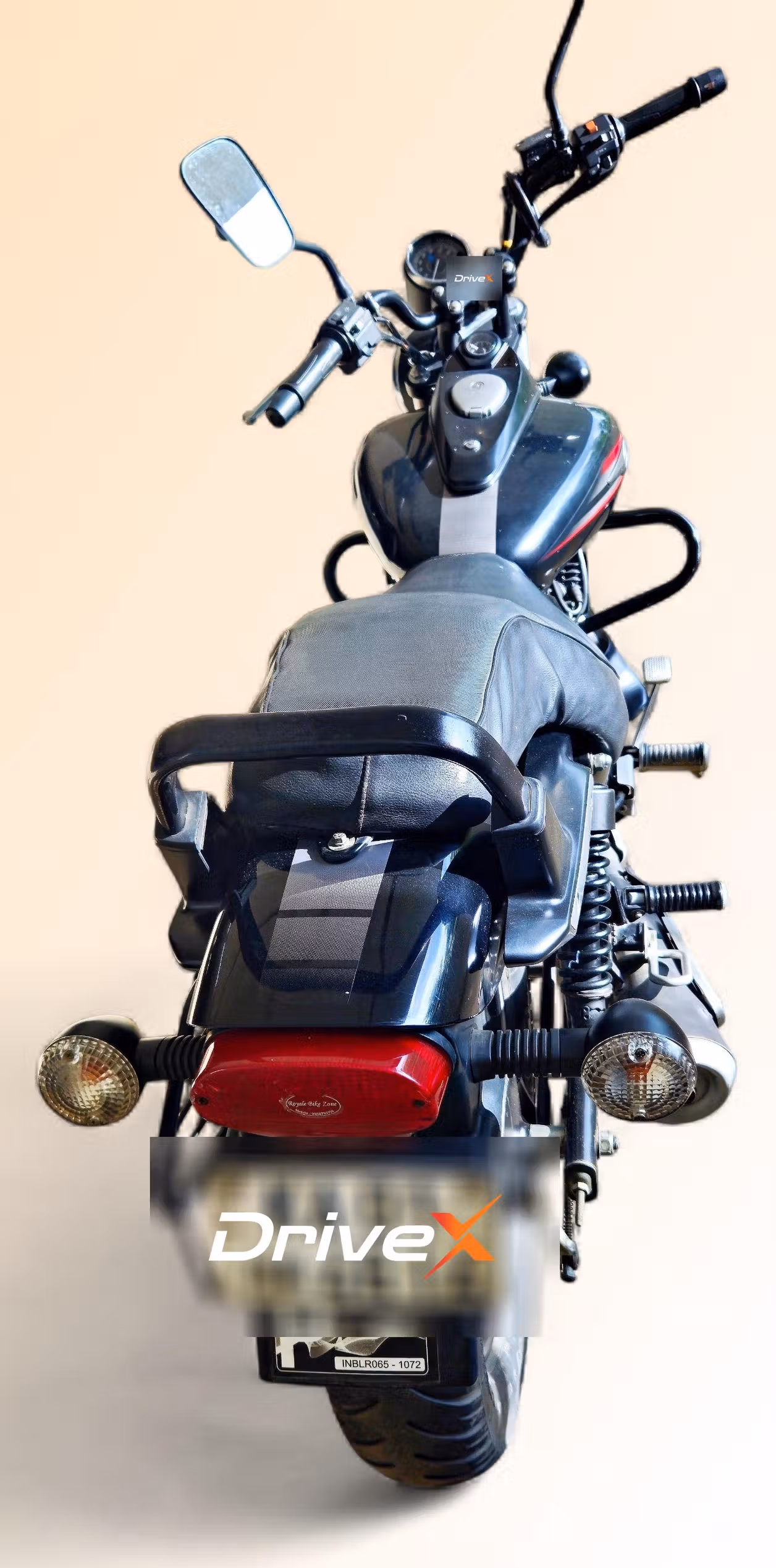 Bajaj Avenger Street 220