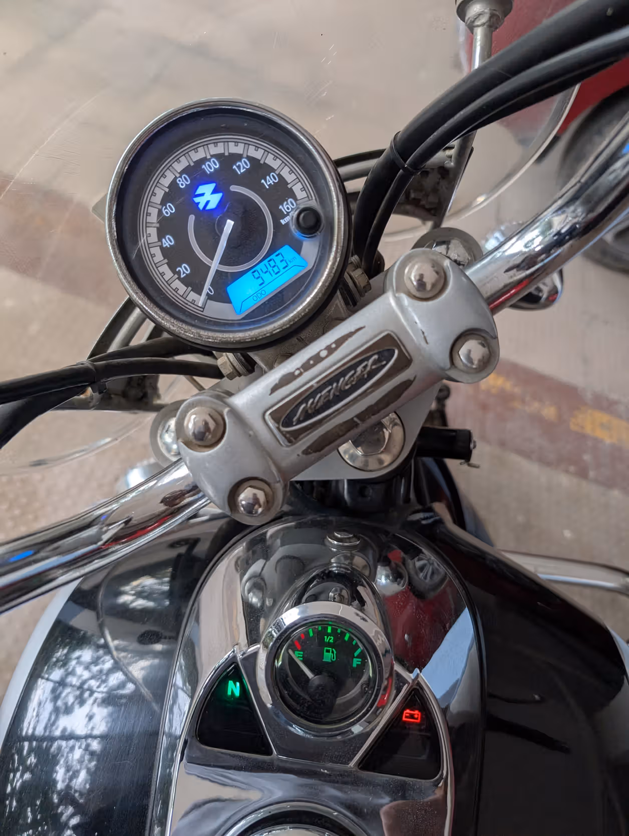 Bajaj Avenger Cruise 220