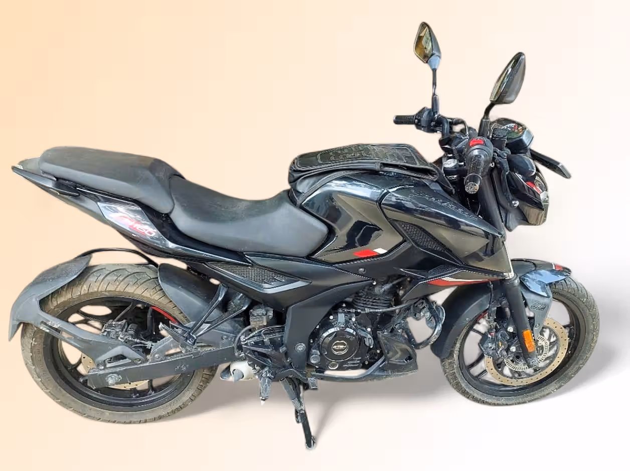 Bajaj Pulsar N160 Dual Channel