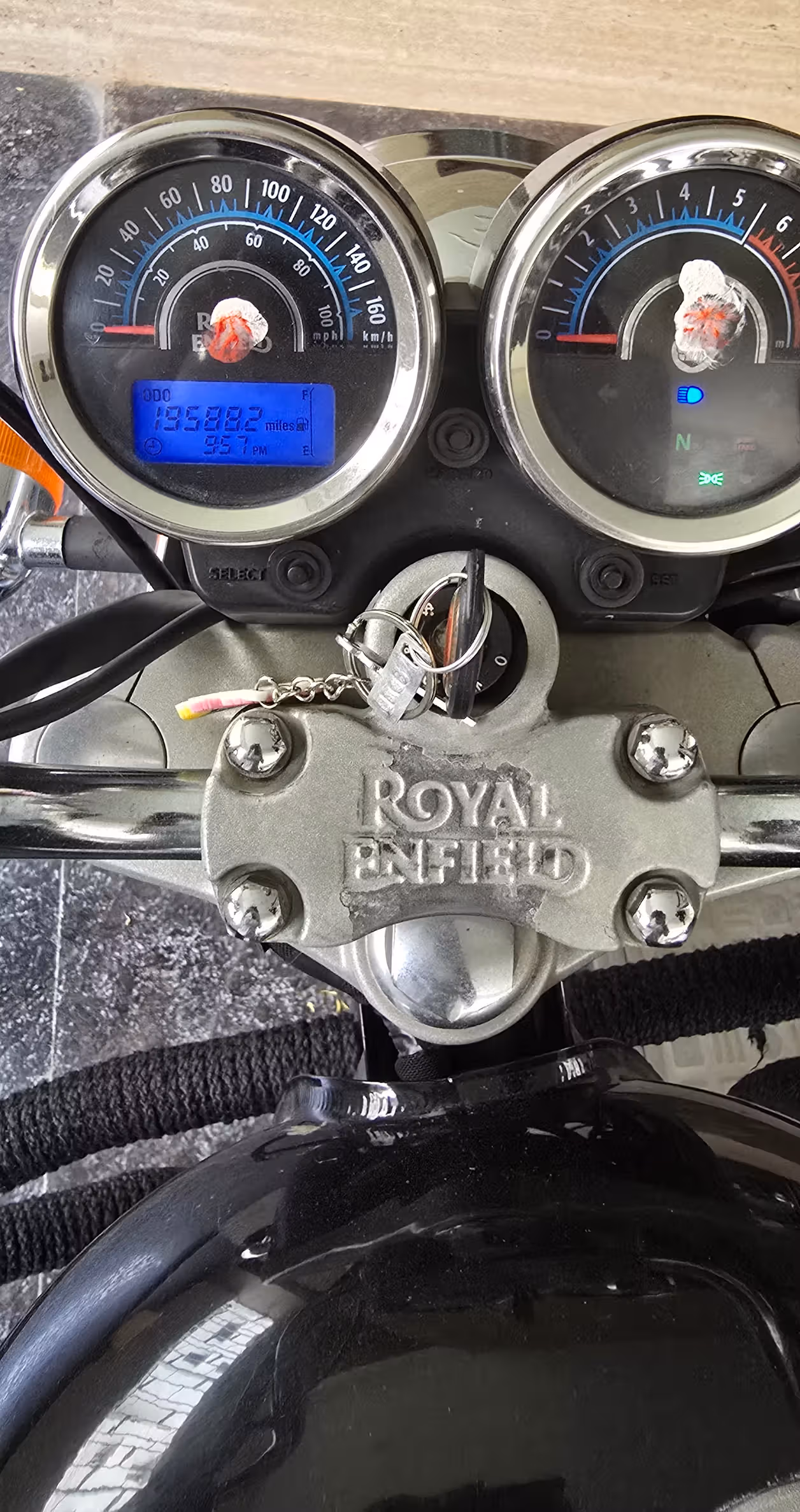 Royal Enfield Thunderbird 350