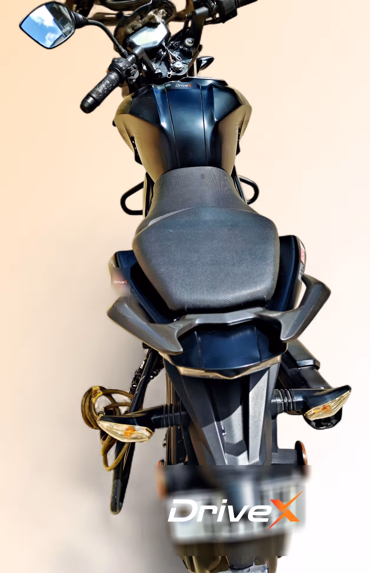 TVS Apache RTR 200 4V