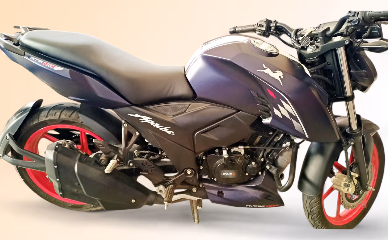 TVS Apache RTR 160 4V FI