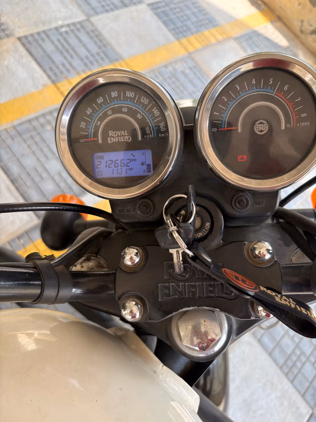 Royal Enfield Thunderbird X 350