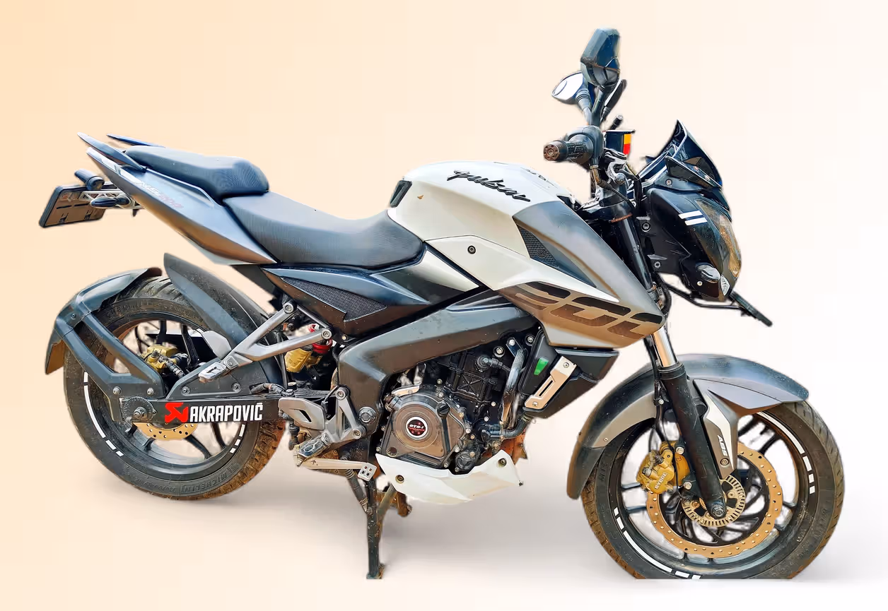 Bajaj Pulsar NS 200