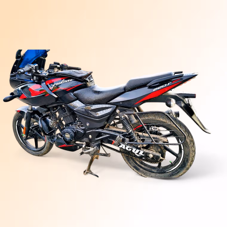 Bajaj Pulsar 220F