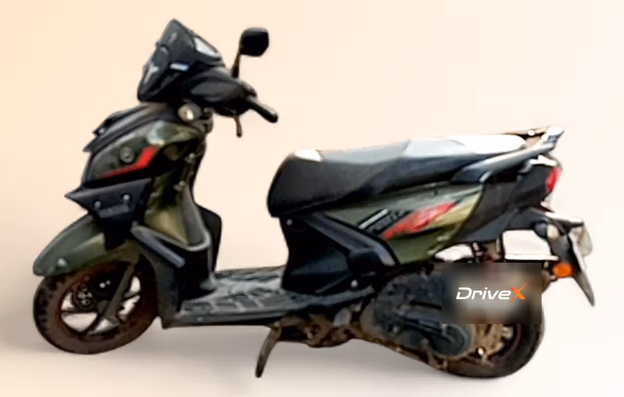 Yamaha Cygnus Ray ZR 125 Street Rally