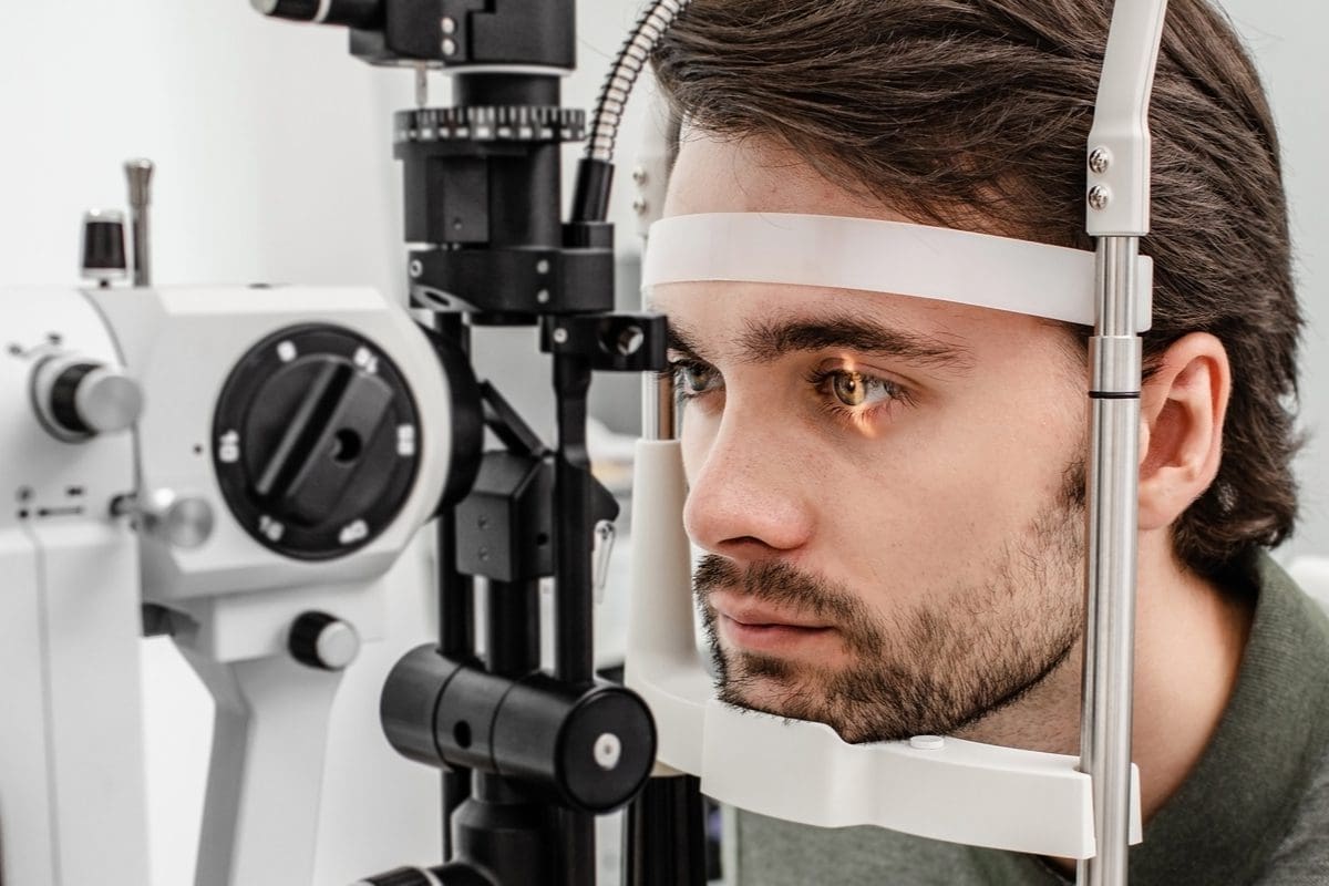 When Should I Get My Eyes Checked? A Guide to Eye Exam Frequency