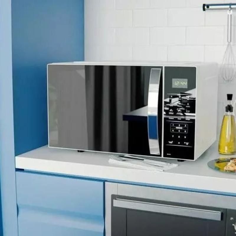 Micro-ondas Britânia 28L Espelhado Pintura Limpa Fácil BMO30