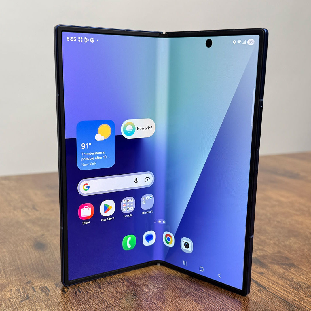 Samsung Galaxy Z Fold 8