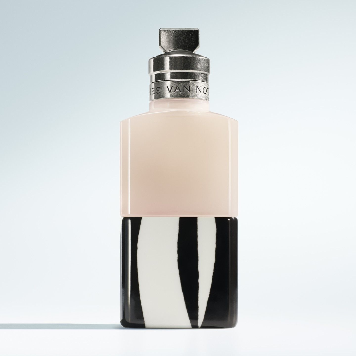 Eau de Parfum Rose Carnivora – Bild 2